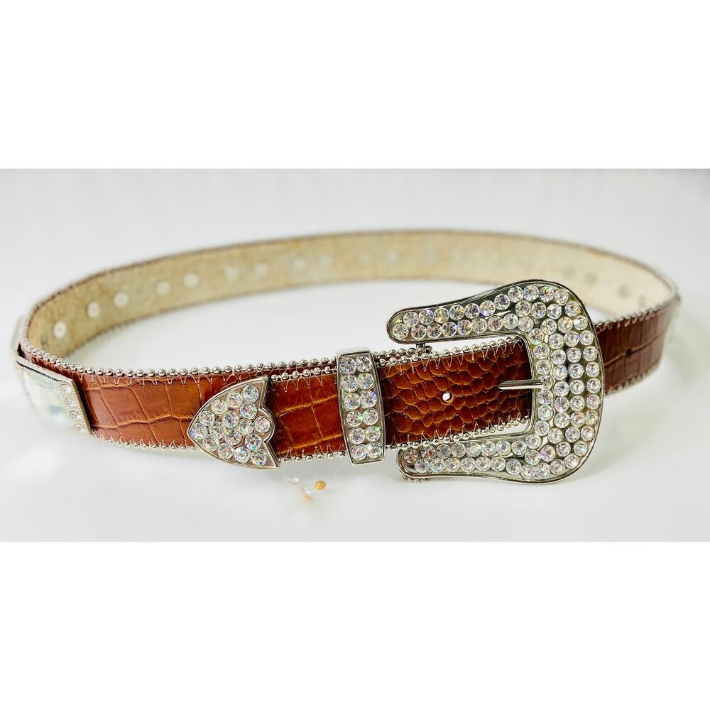 NWT Lots Of Bling Large Buckle Women's Brown Genuine Leather Belt Size Small 31"